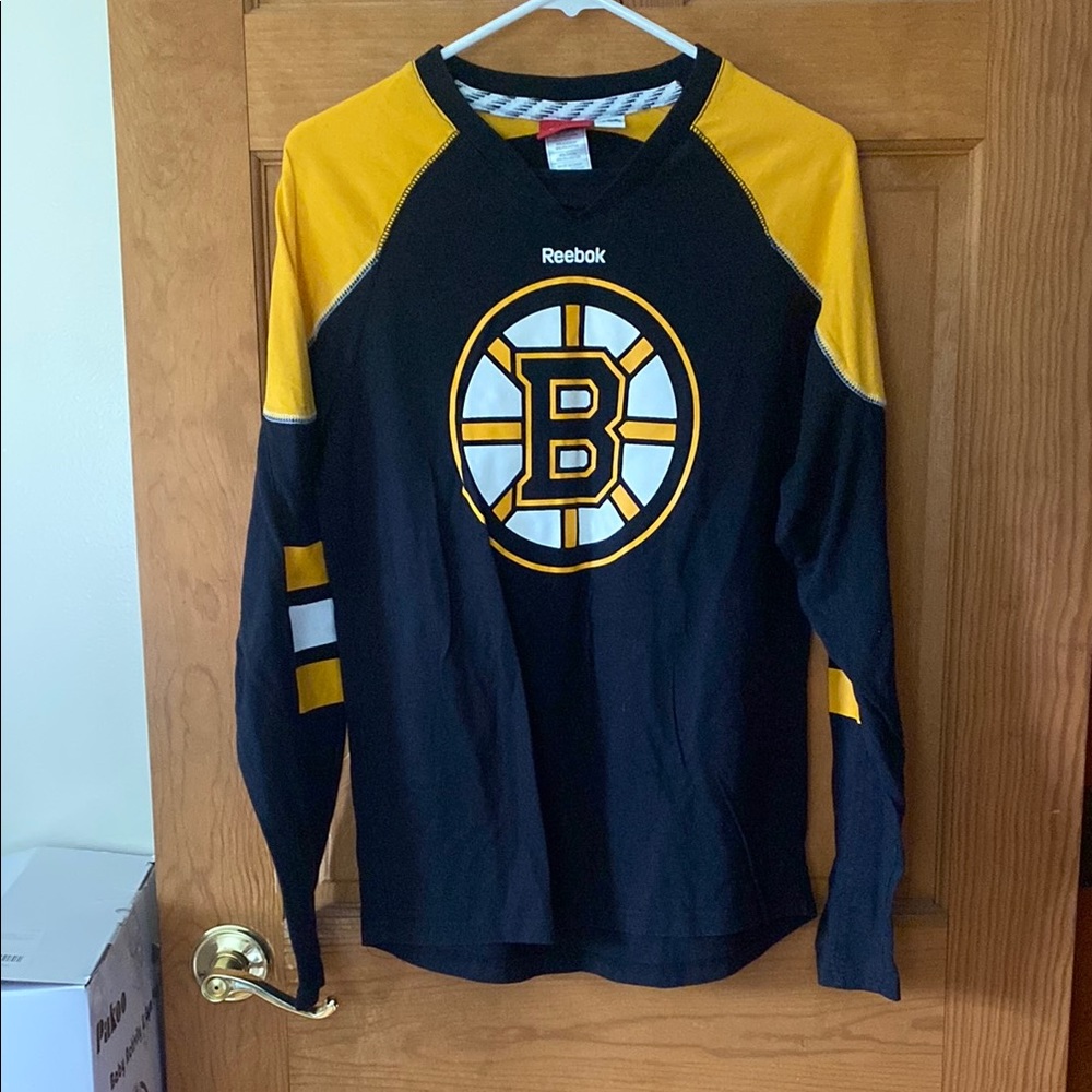 Reebok Black and Gold Bruins shirt